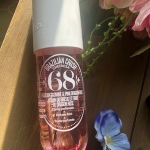 Sol de Janeiro cheirosa 68